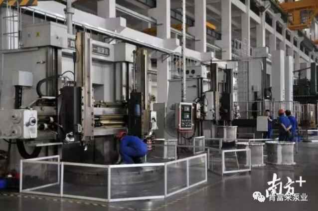 65年来，乐鱼官方站网页版登录入口-乐鱼(中国)一直专注于泵领域的研究和应用，图为乐鱼官方站网页版登录入口-乐鱼(中国)车间